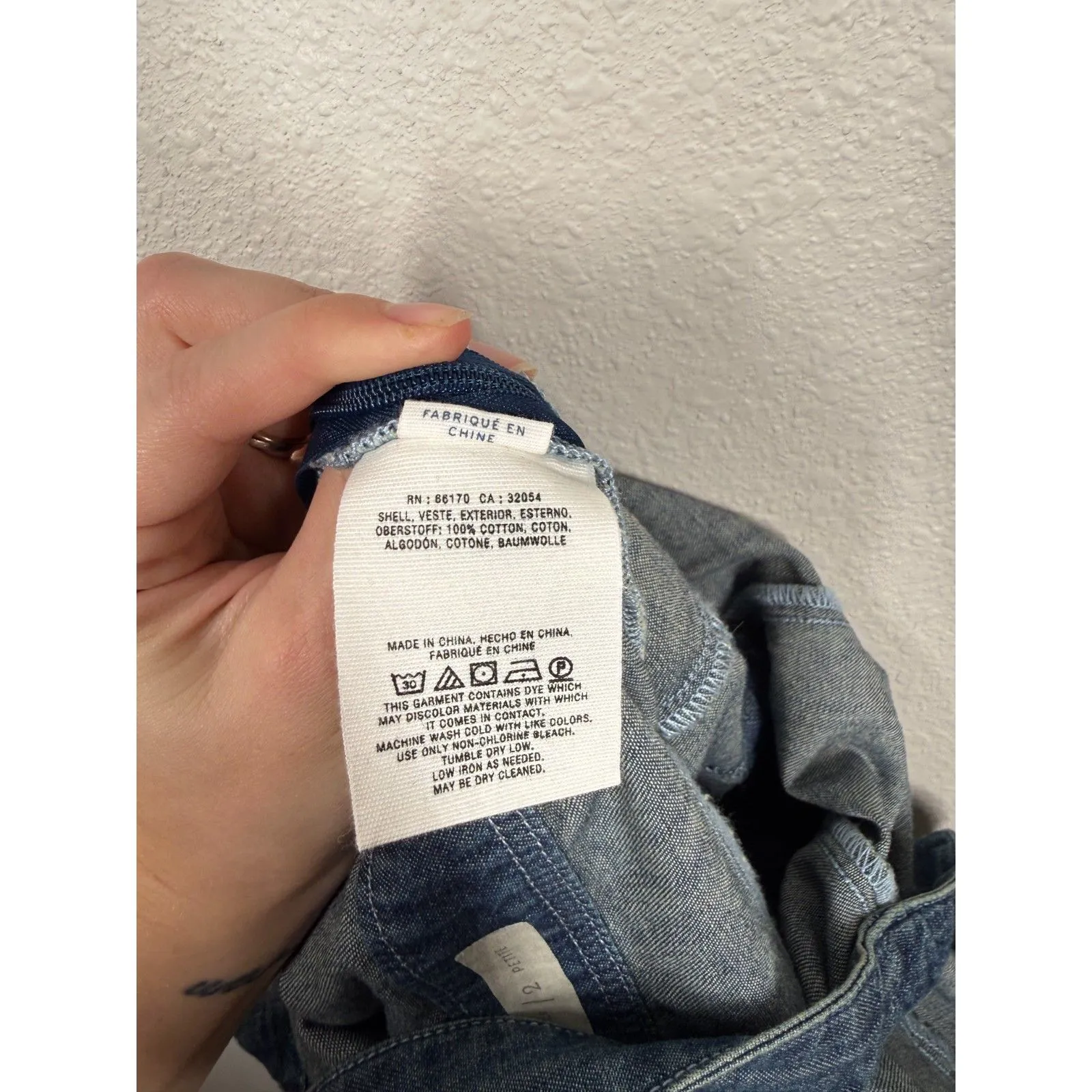 Pilcro Denim Jumpsuit Sz 2p Wide Leg Crop Boho High Neck Modest Rodeo Western - Image 9