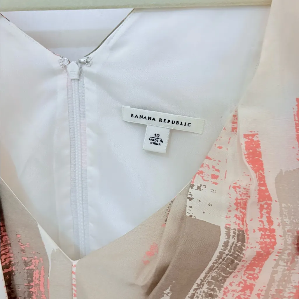 Banana Republic 100% Silk Abstract Print Sleeveless Fit and Flare Dress - Image 8