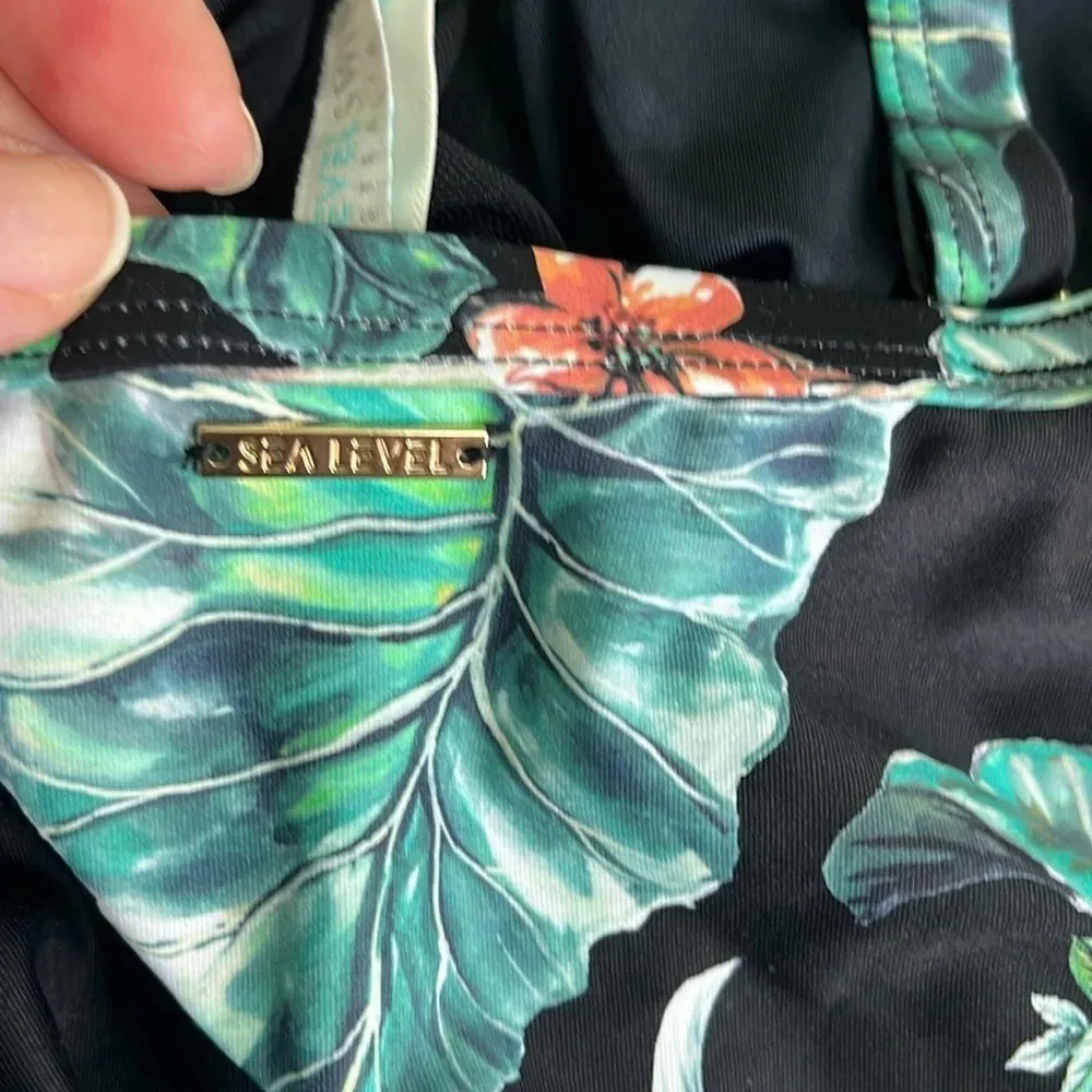 Sea Level Australia Tango DD/E cup bralette Singlet black tankini swim top Size 6 - Image 8