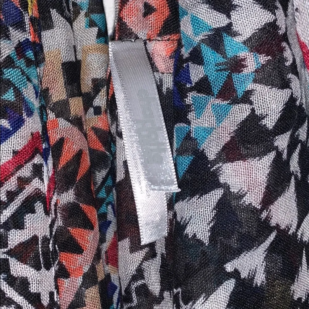 Charlotte Russe Infinity Scarf - Image 2