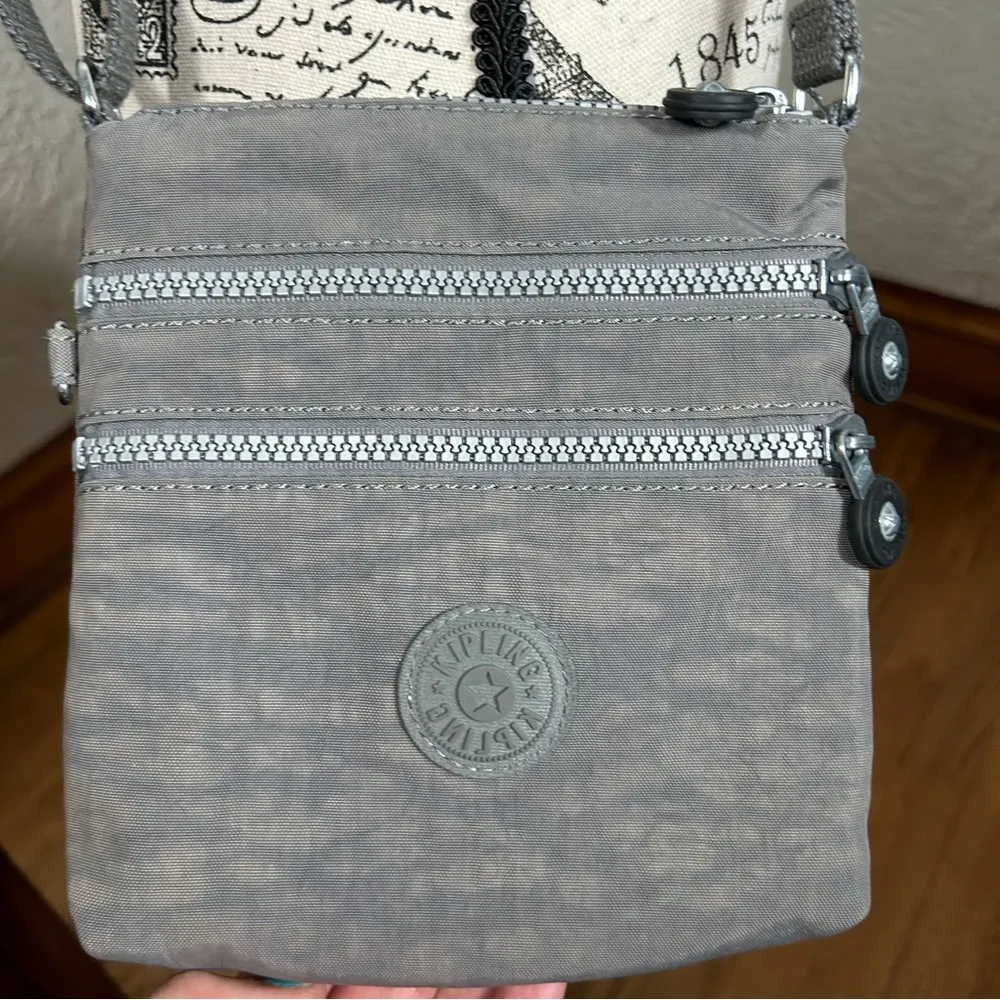 Kipling Keiko Gray Crossbody Purse - Image 2