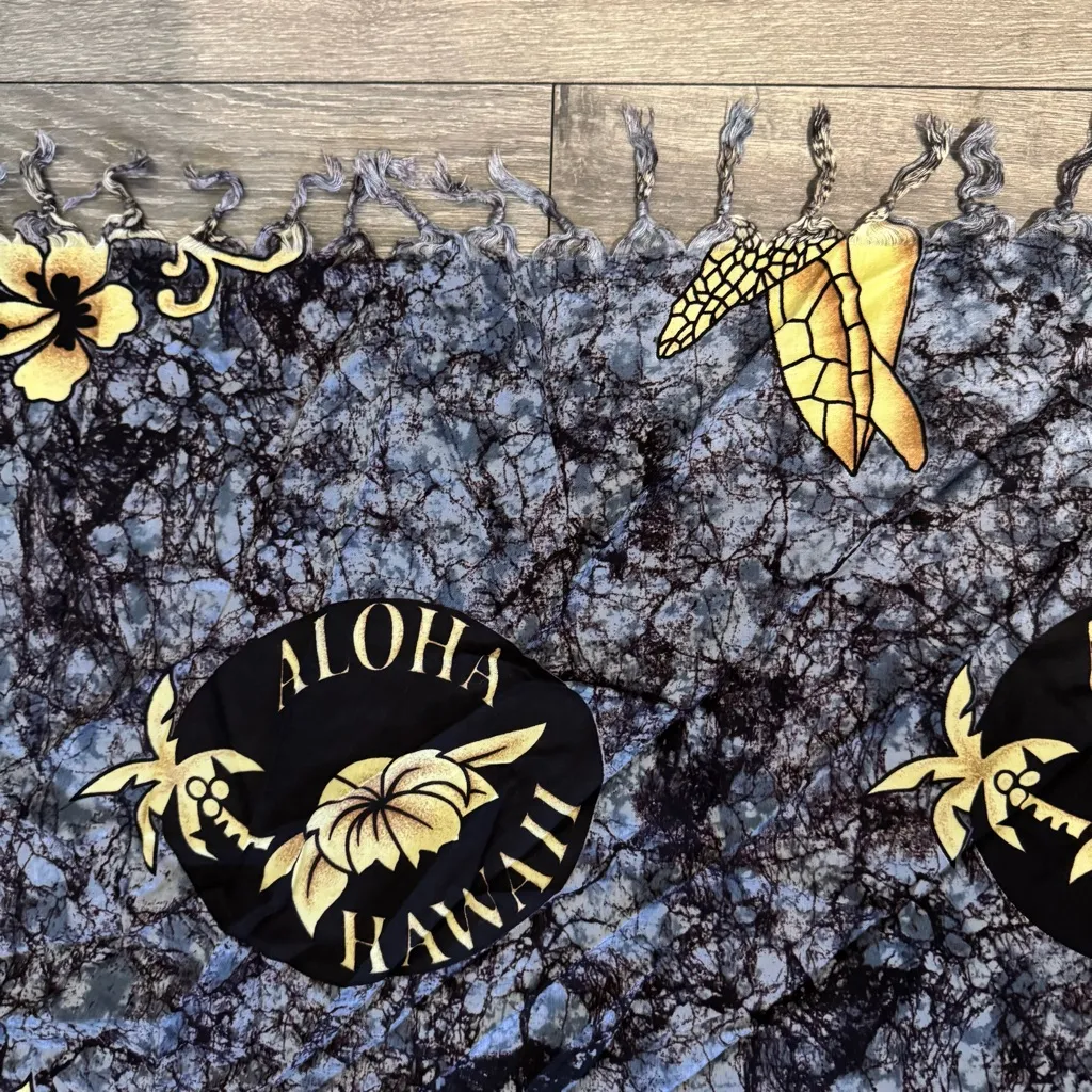 Hawaiian Black Gold Turtle Pareo Beach Cover Up Wrap Tasseled Sarong Skirt Dress Size undefined - Image 5