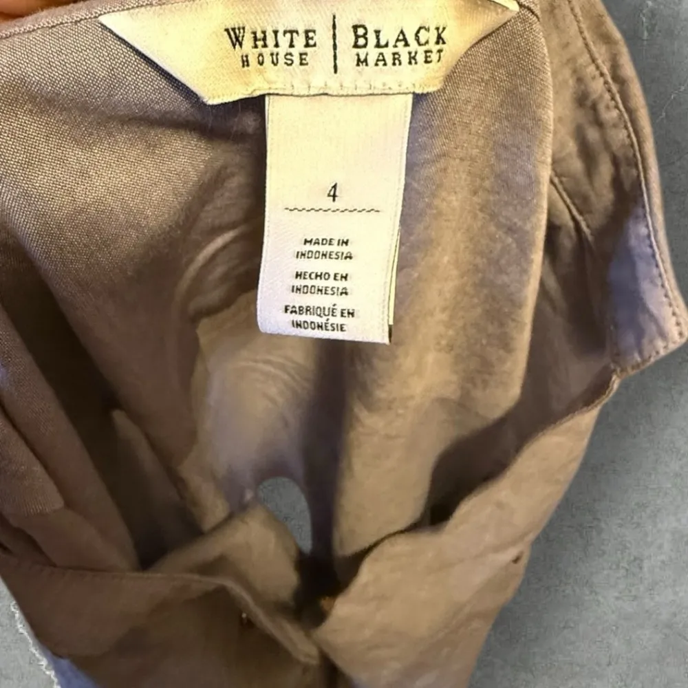 White House Black Market Blouse - Image 5