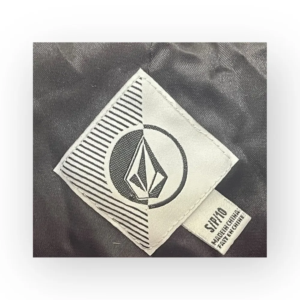 ✈︎ In Flight Floral Print Quilted Bomber Zip Up Jacket ✈︎ Black Small - Image 9