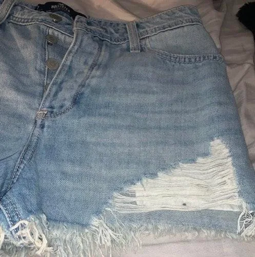 Hollister Jean Shorts - Image 6