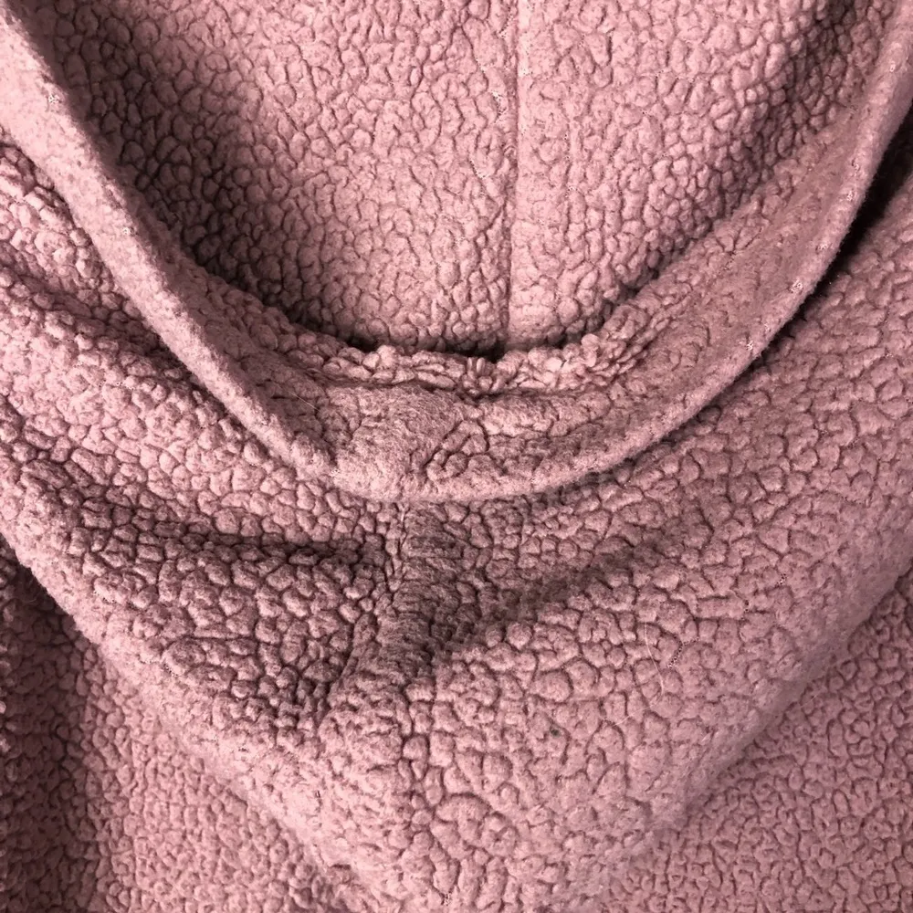Urban Outfitters UO Blush Pink Tilly Crop Sherpa Hoodie S - Image 5