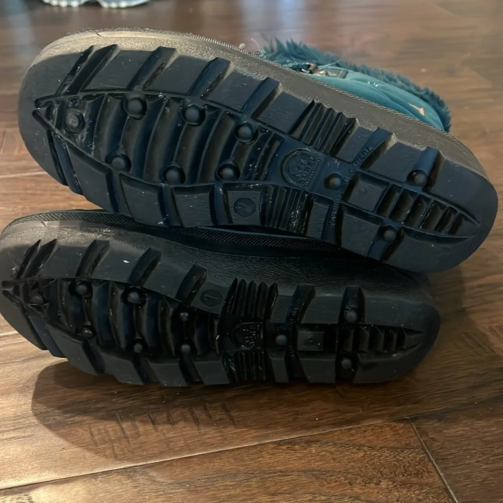 Fur Trim Lined Winter Rain & Snow Boots Green Women’s 7 EUC - Image 5