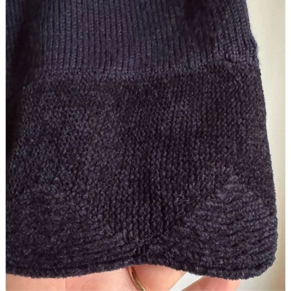 90s Vintage Koret Embroidered Wool Floral Crochet Knit Button Vest sz M Cottage Blue Size M - Image 7