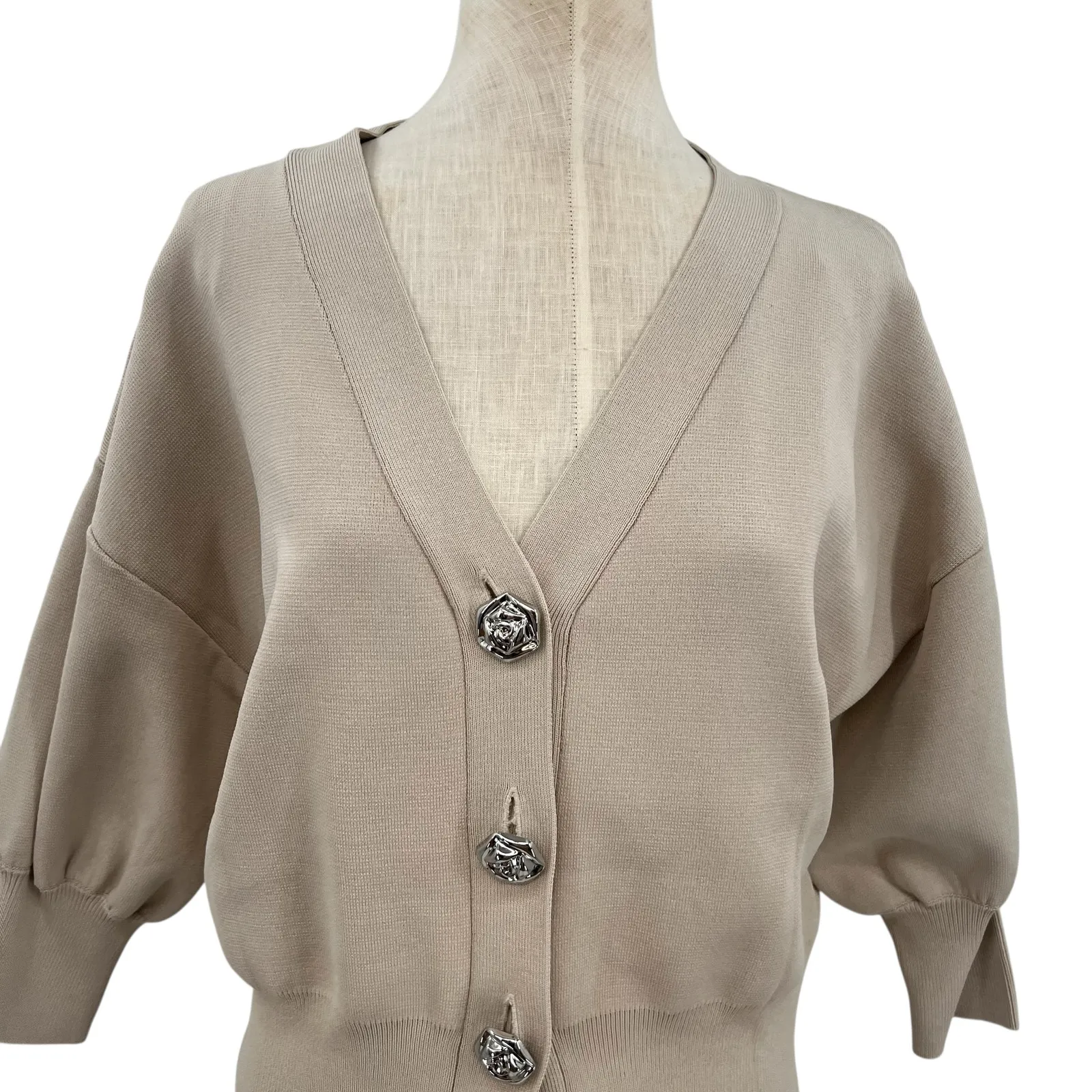 Zara Rose Button Cardigan‎ Puff Sleeve Cropped Beige Tan Silver Size Medium - Image 5