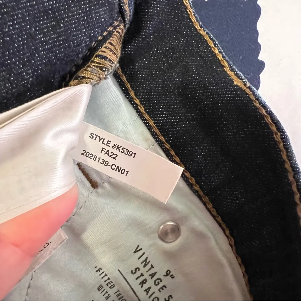 J. Crew Vintage Slim Straight Jean in Resin Rinse 28 - Image 13