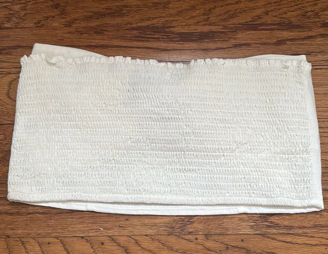 NEW Bow Bandeau Top White Size M - Image 3