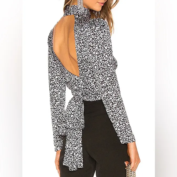 L'Academie Suzanne Top - Image 2