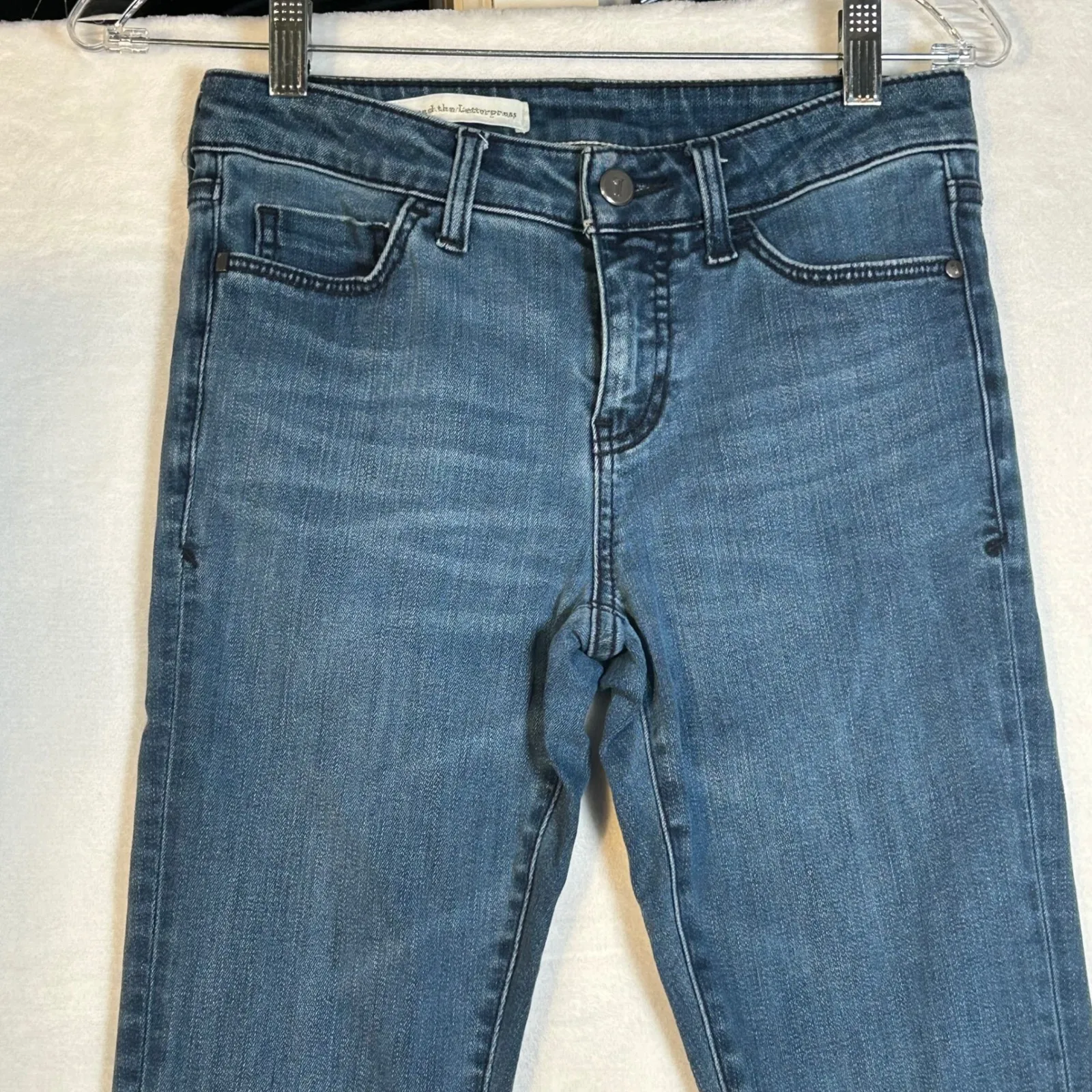 Pilcro and the Letterpress Skinny Jeans Medium Wash Frayed Hem Women Size 28 - Image 7