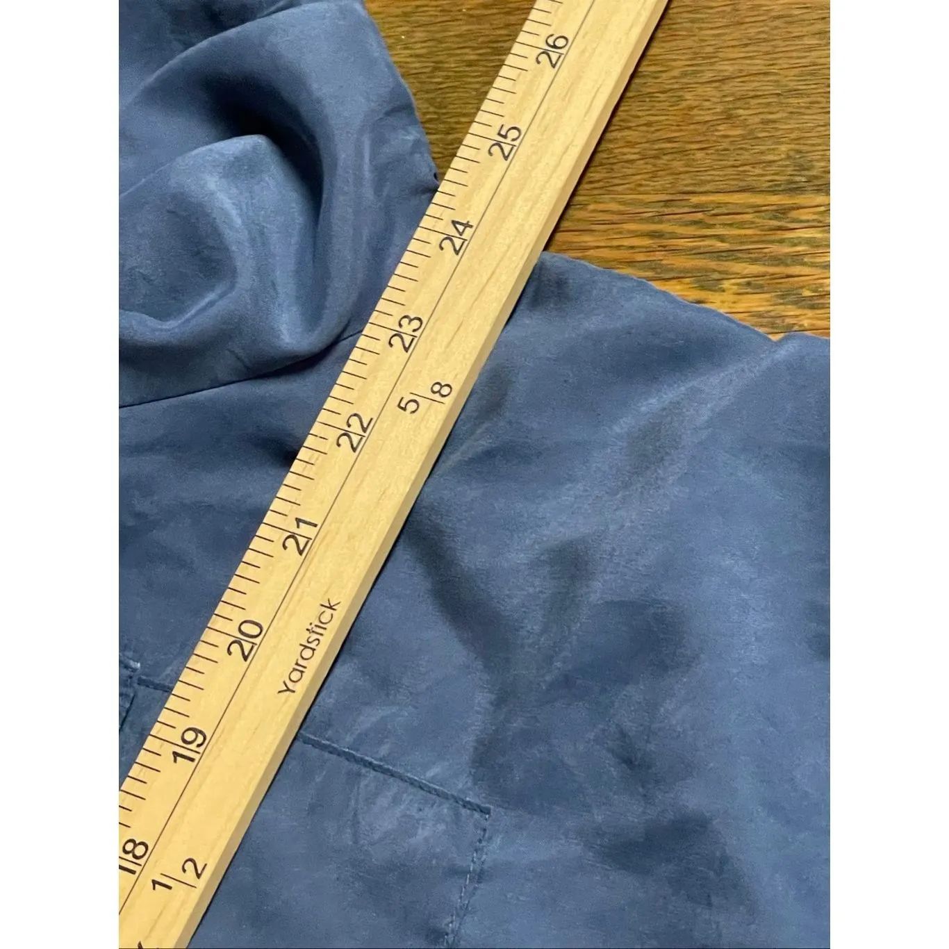 Travel Smith size XL button front ruched sides button tab sleeves Blue - Image 4