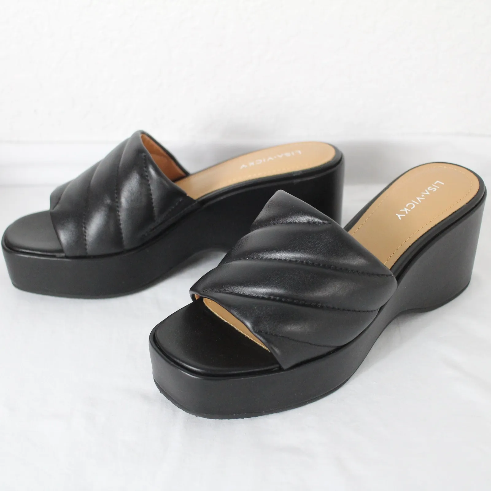 Lisa Vicky Lead - Image 3