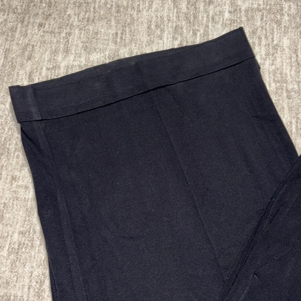 Black dress pants s 28 Lane Bryant wide leg cuffed hem stretch wide waist - Image 3