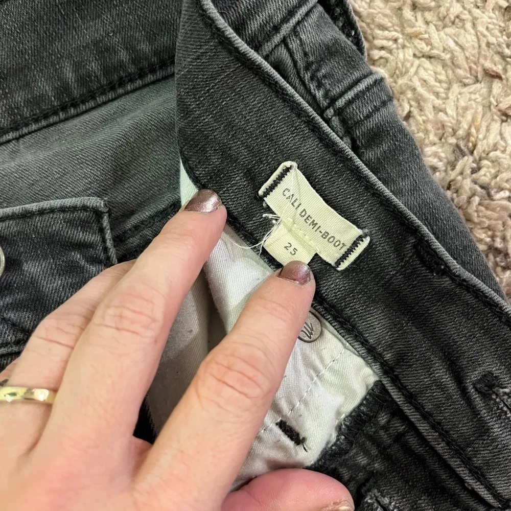 Madewell Cali Demi-Boot Black Ankle Cropped Jeans - Image 6