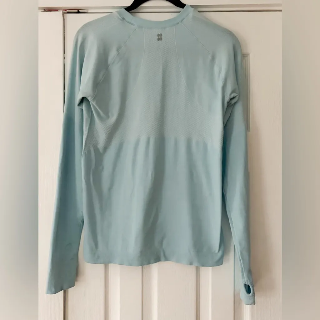 Sweaty Betty Sky Blue Long Sleeve Workout Top Size Large EUC - Image 5