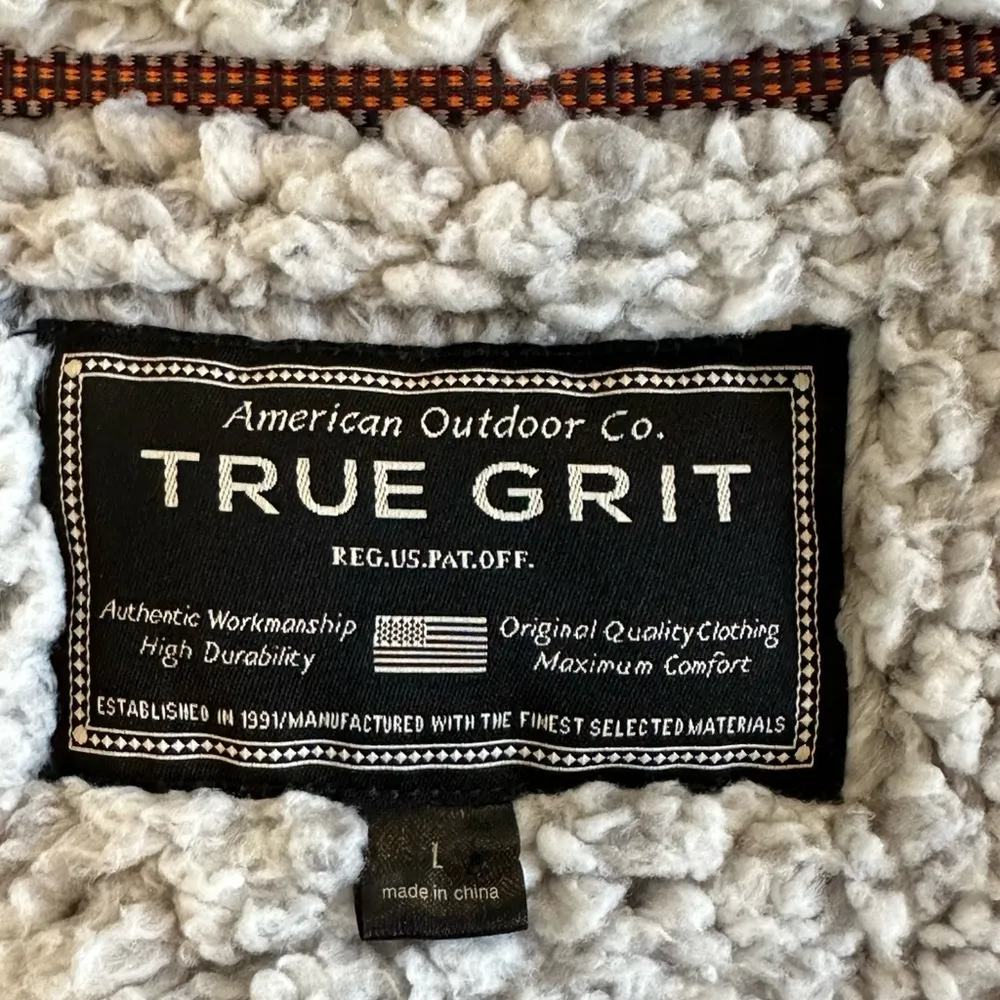 True Grit Frosty Tipped Double Up Sherpa Vest Unisex Size Large - Image 9