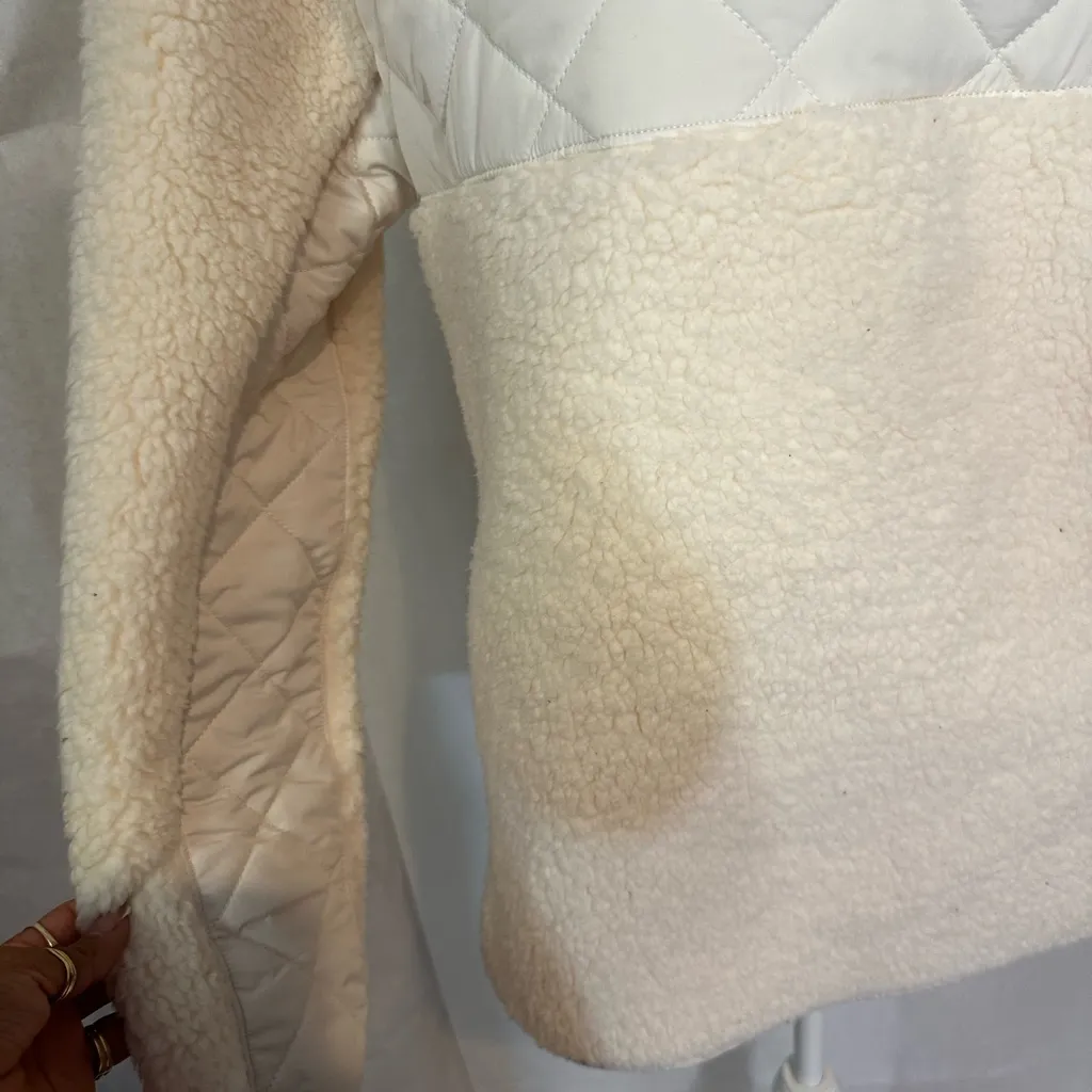 Abercrombie & Fitch Cream Teddy Jacket - Image 6