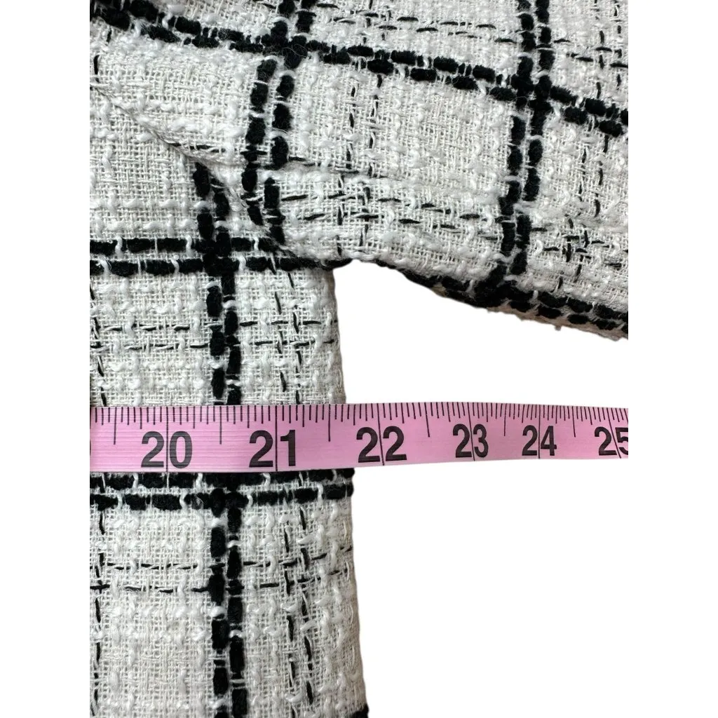 TAHARI Plaid Tweed Jacket Size L - Image 5