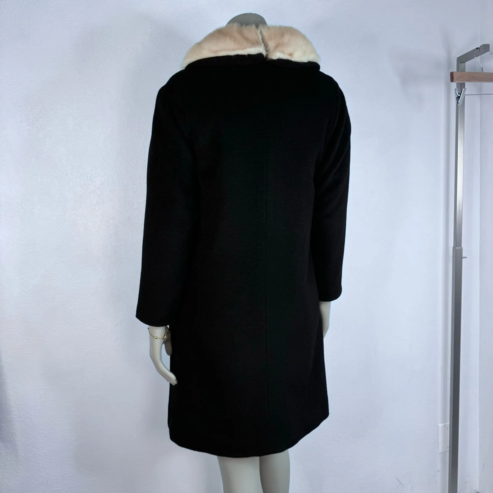 Vintage 50s 60s Wool Swing Coat Fur Collar Black Old Hollywood Glam Medium - Image 3