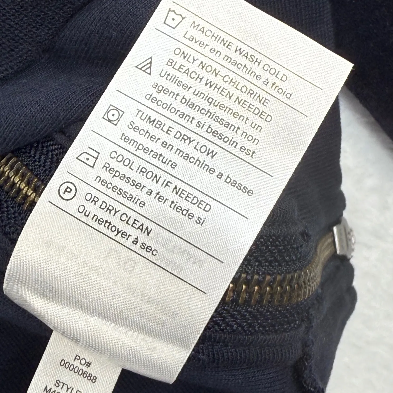 Vince Velour‎ Crewneck Sweatshirt Black Gold Zip Detail Women's Size L - Image 8