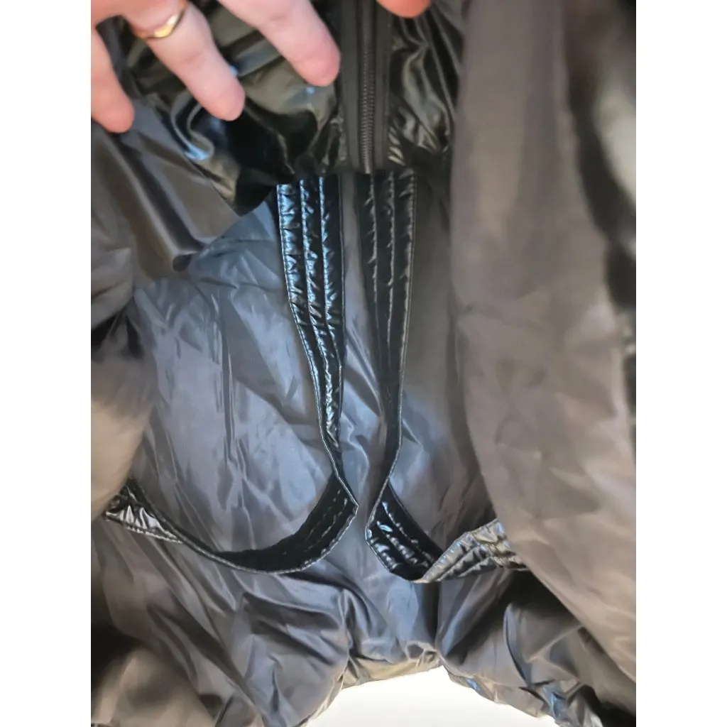 New Womens White Mark LA Puffer Hoodie Jacket with inside Backpack Straps Black Size XXL - Image 3