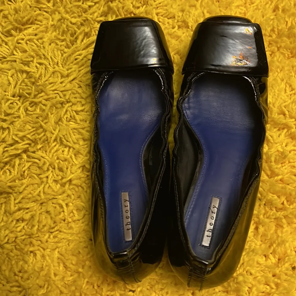 Theory Patent Leather Wedge Ballet Flat . Black - Image 16