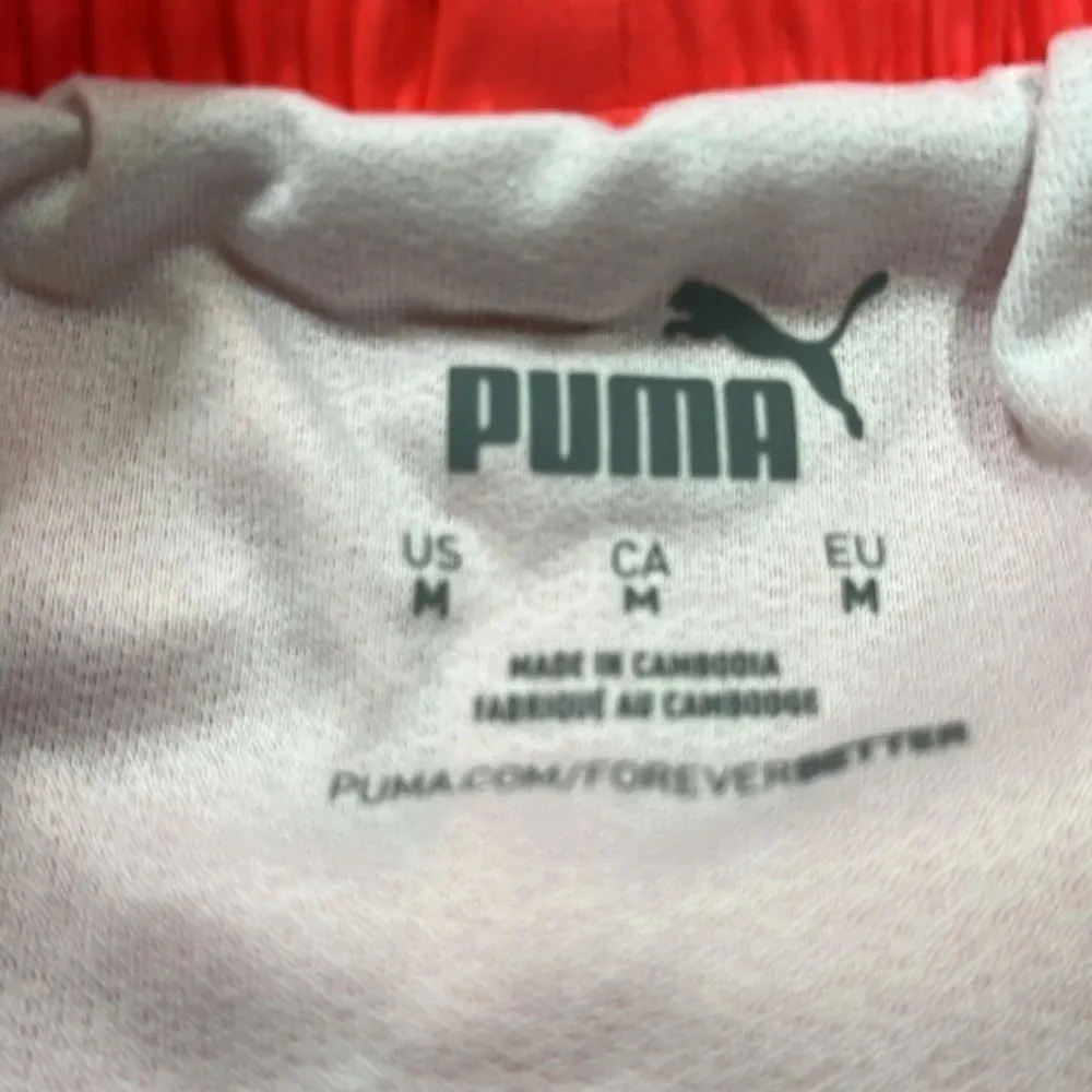 Puma women shorts M - Image 4