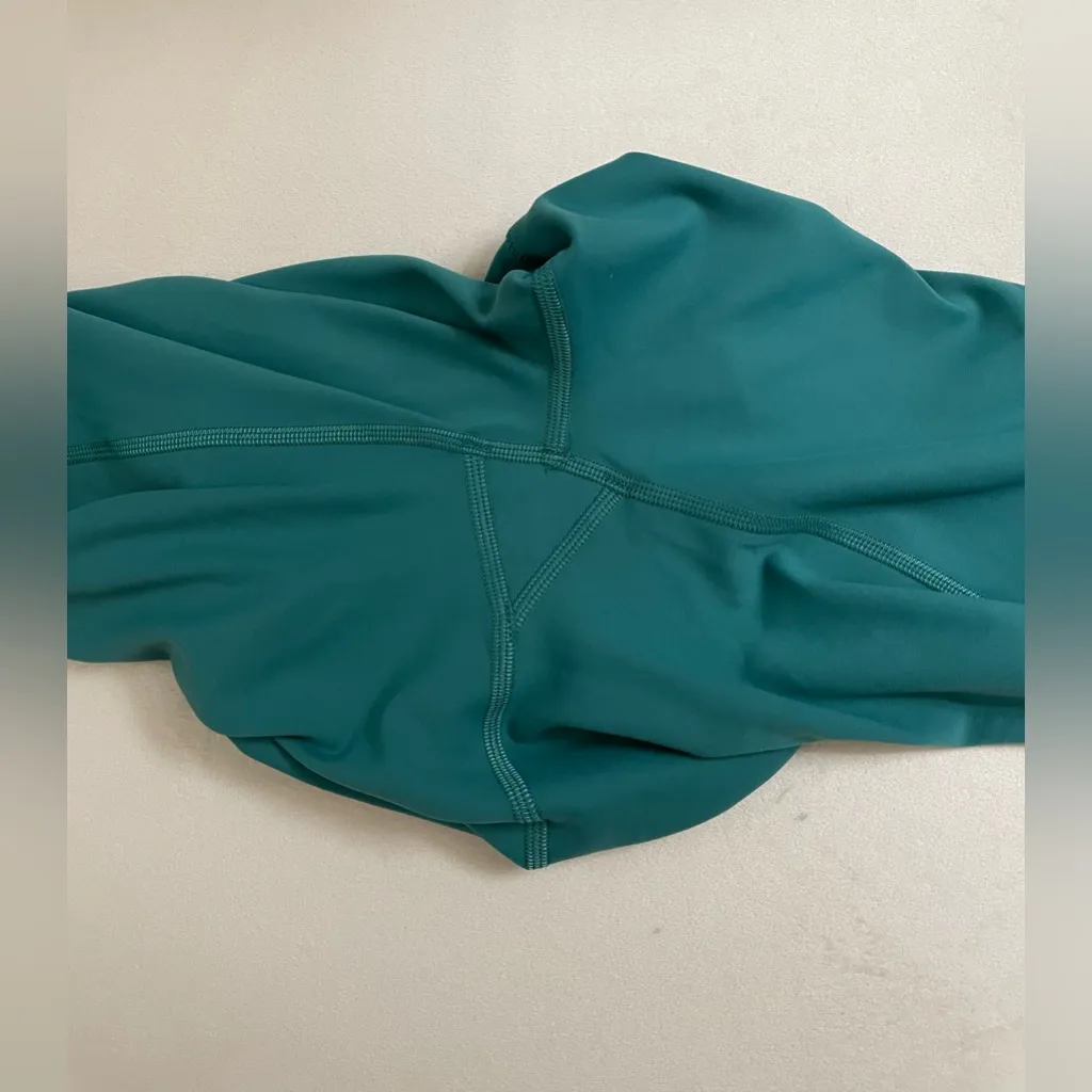 Lululemon Wunder Train High Rise Shorts 8” Teal Lagoon Size 4 - Image 7
