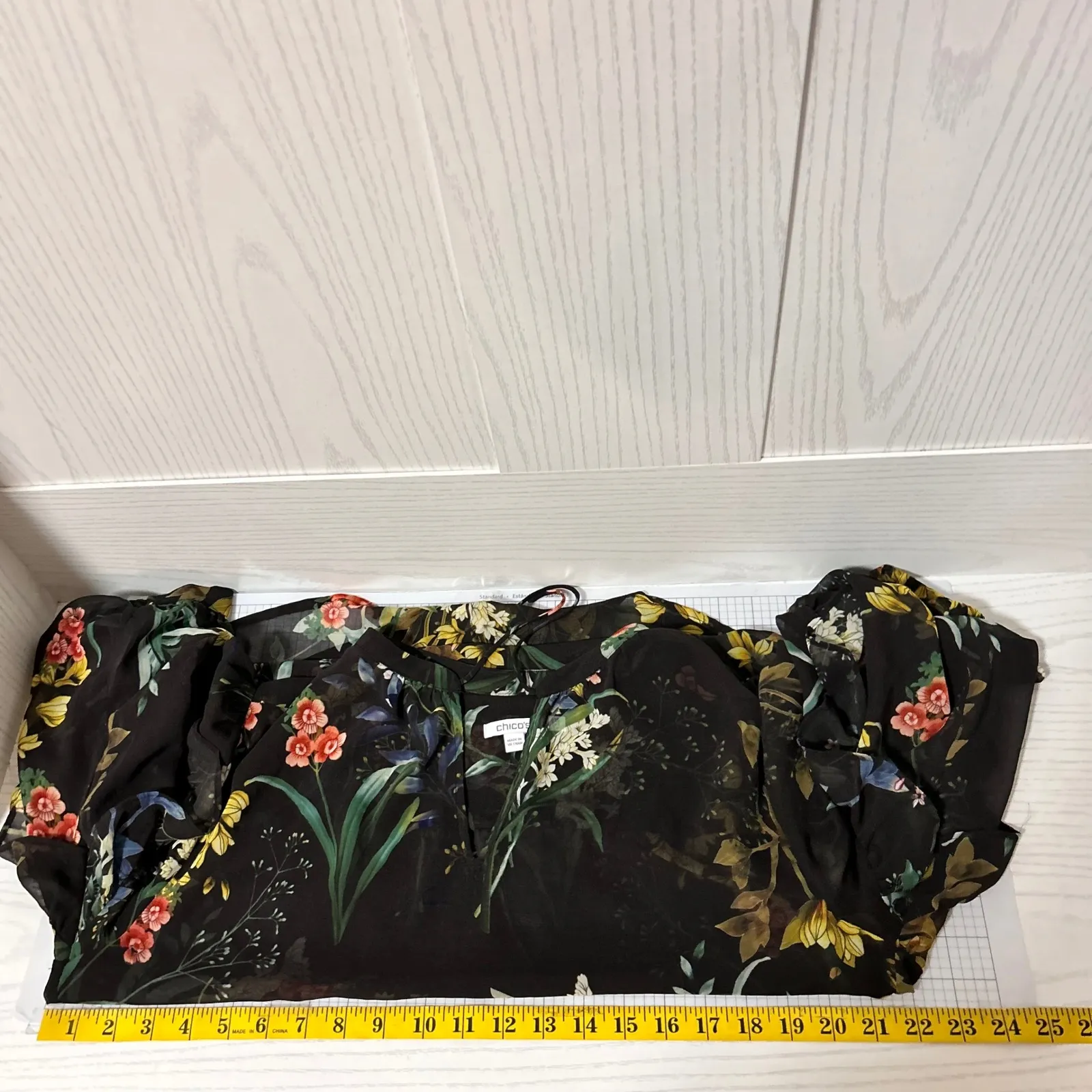 Chicos Black Floral Sheer Ruffle Puffy Whimsigoth Fairy Boho Shirt Women Size 10 - Image 4
