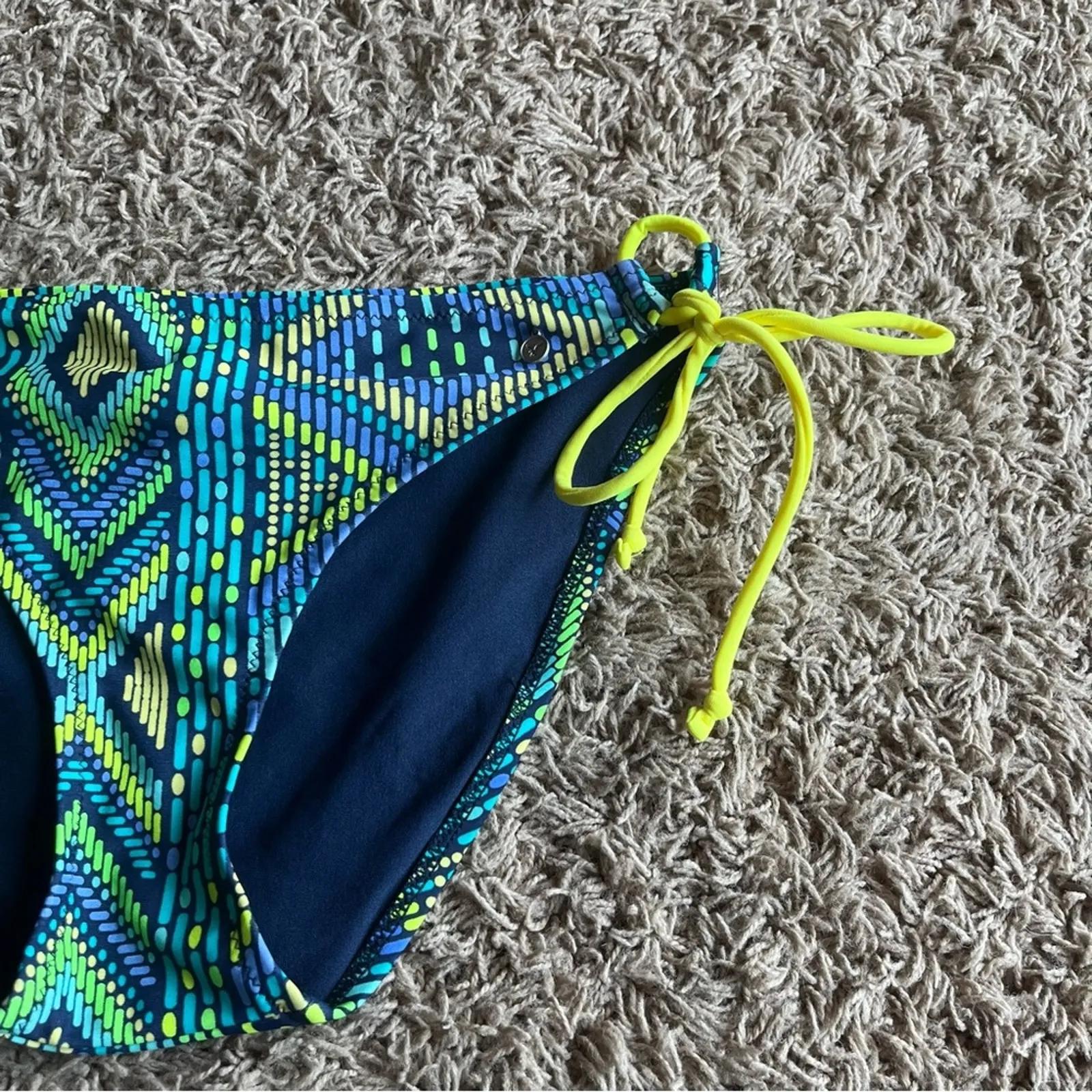 American Eagle Blue / Yellow Printed Swim Bikini Bottom Size Medium - Image 8