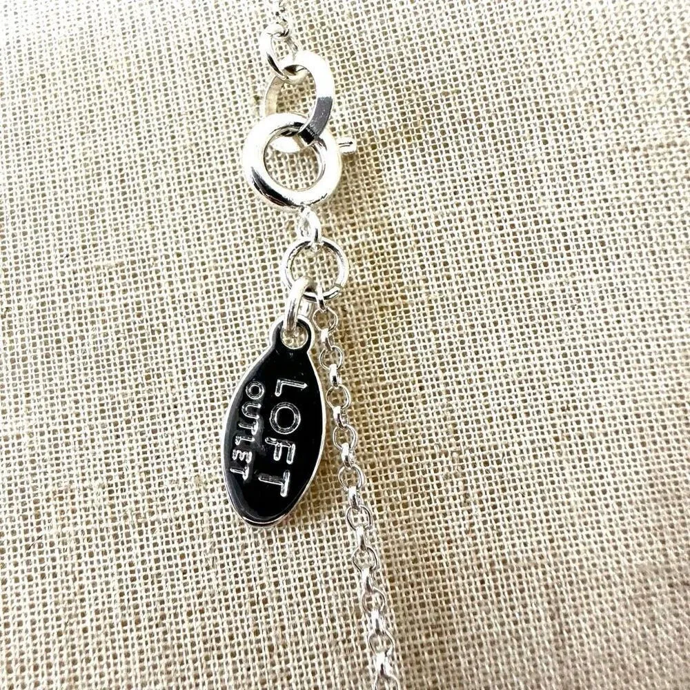 Loft Outlet silver tone circle pendant necklace - Image 3