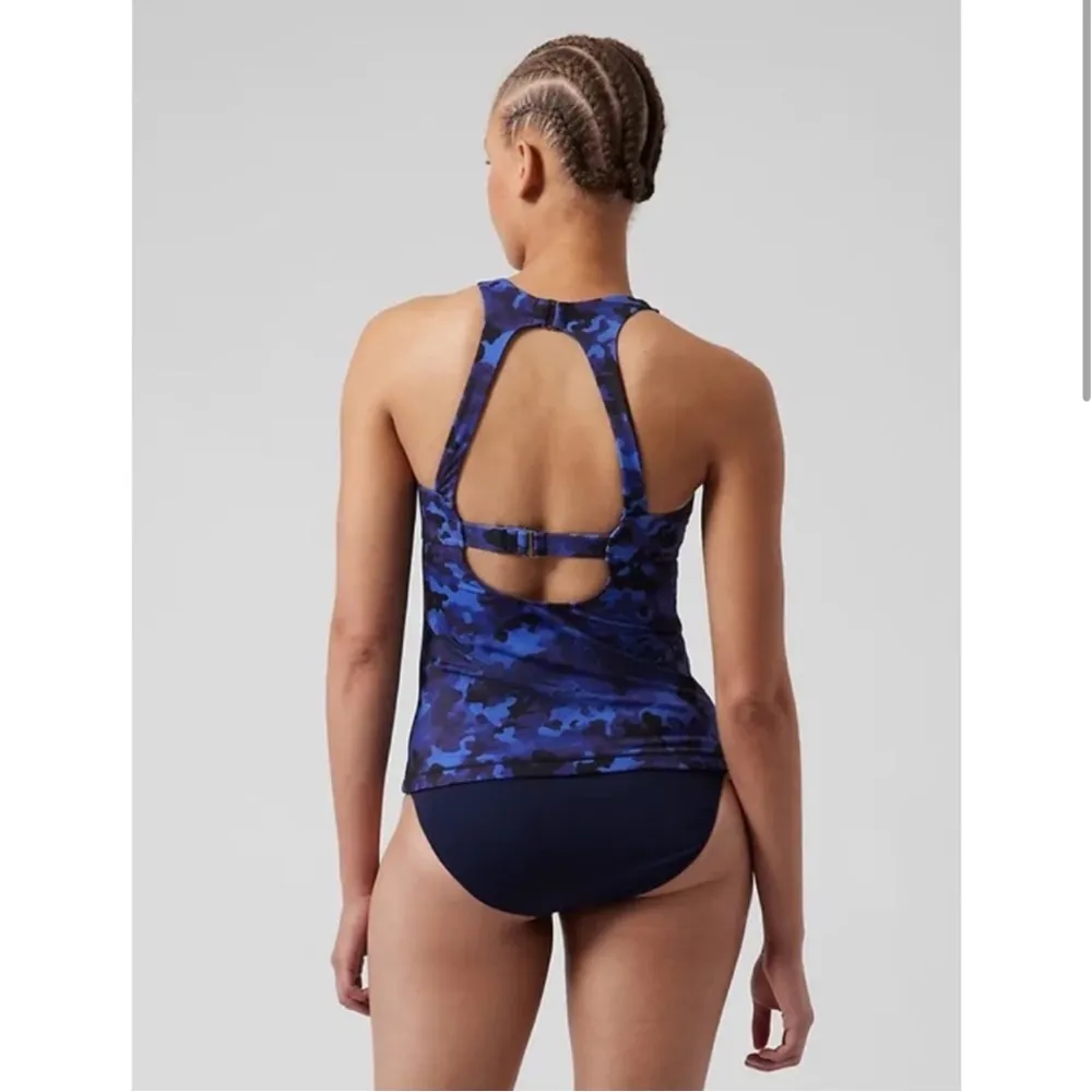 Athleta Blue Camo Tankini Top 36 B/C - Image 2