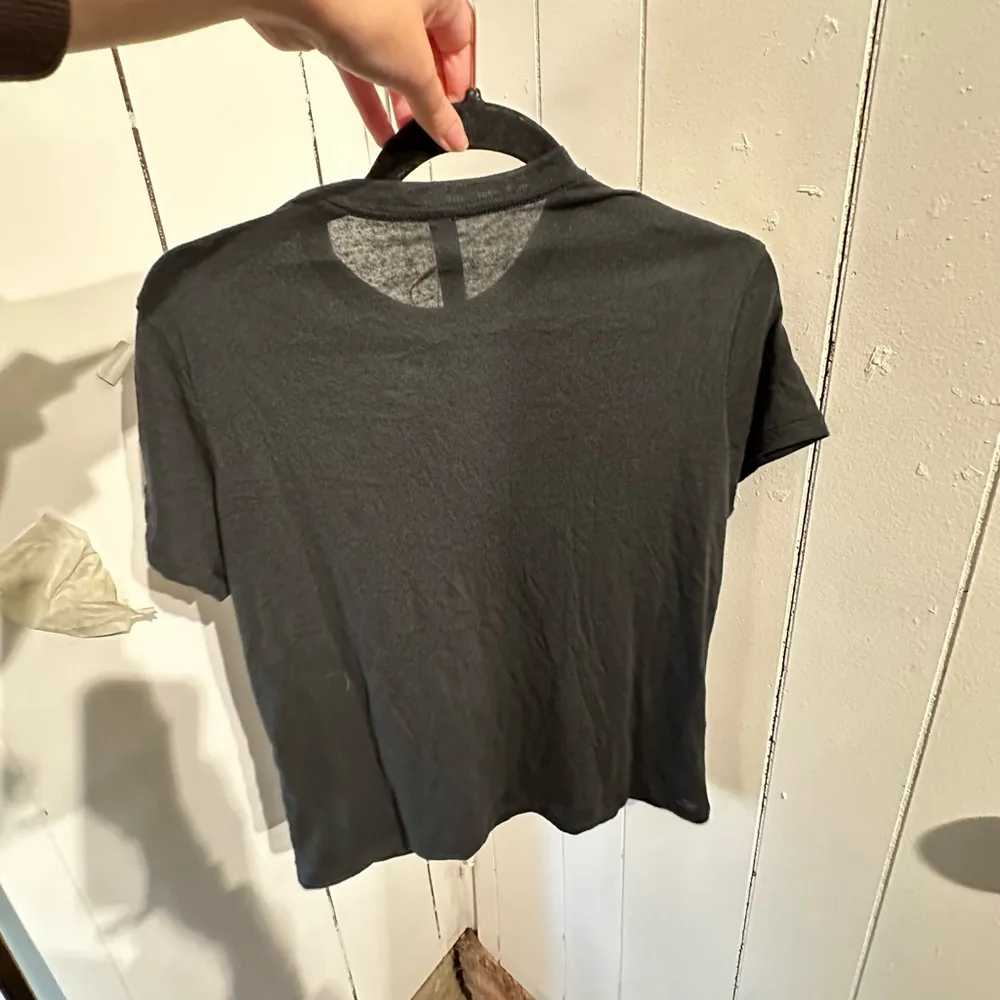 SKIMS NWT THREADBARE COTTON TEE Black - Image 4
