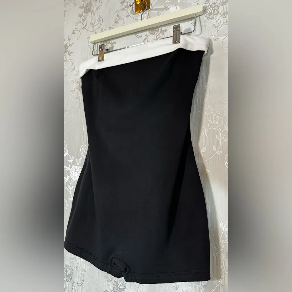 Edikted Priyah Contrast Fold-Over Romper Black & White Size Small (NWOT) - Image 8