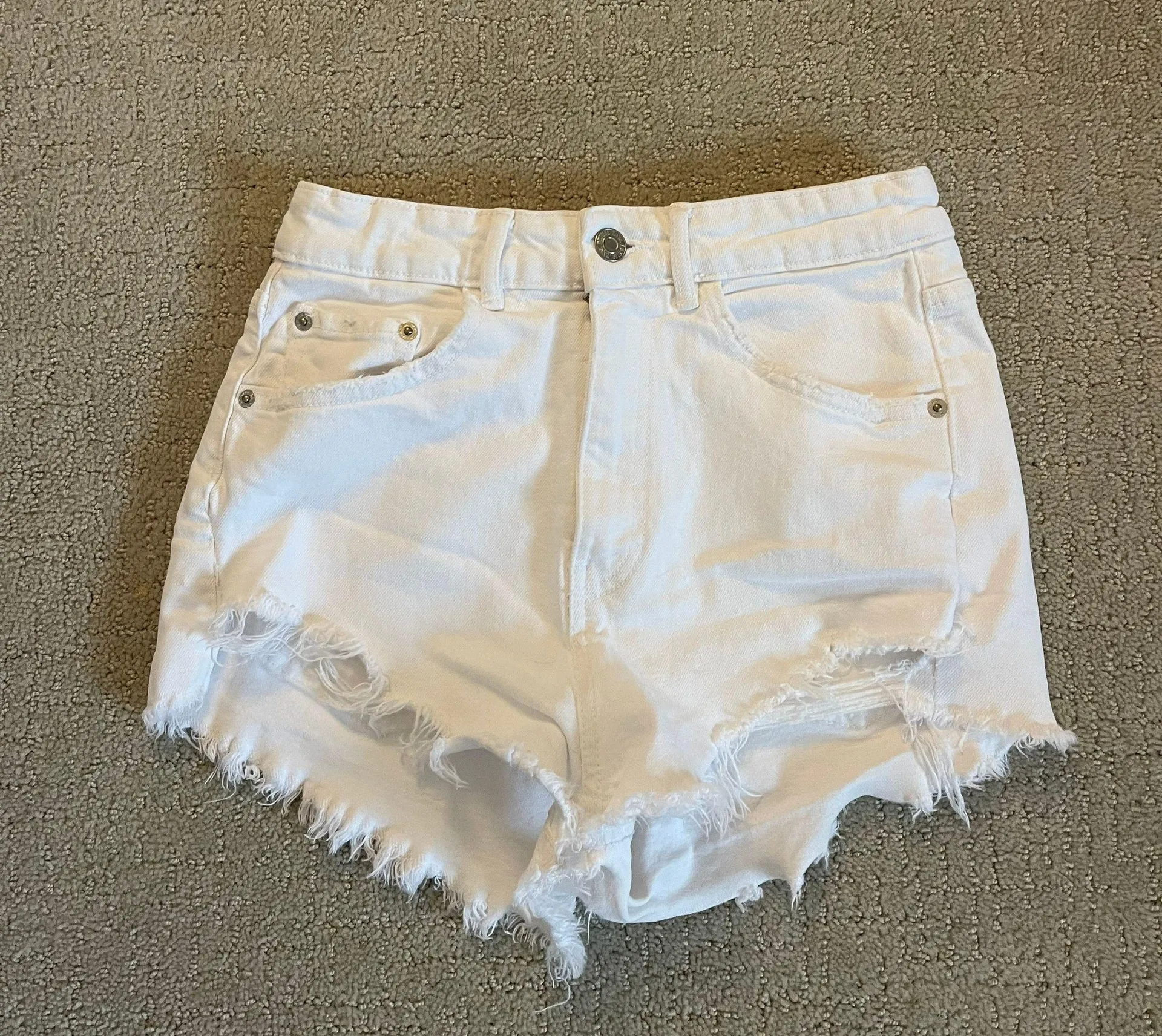 ZARA white jean shorts - Image 3