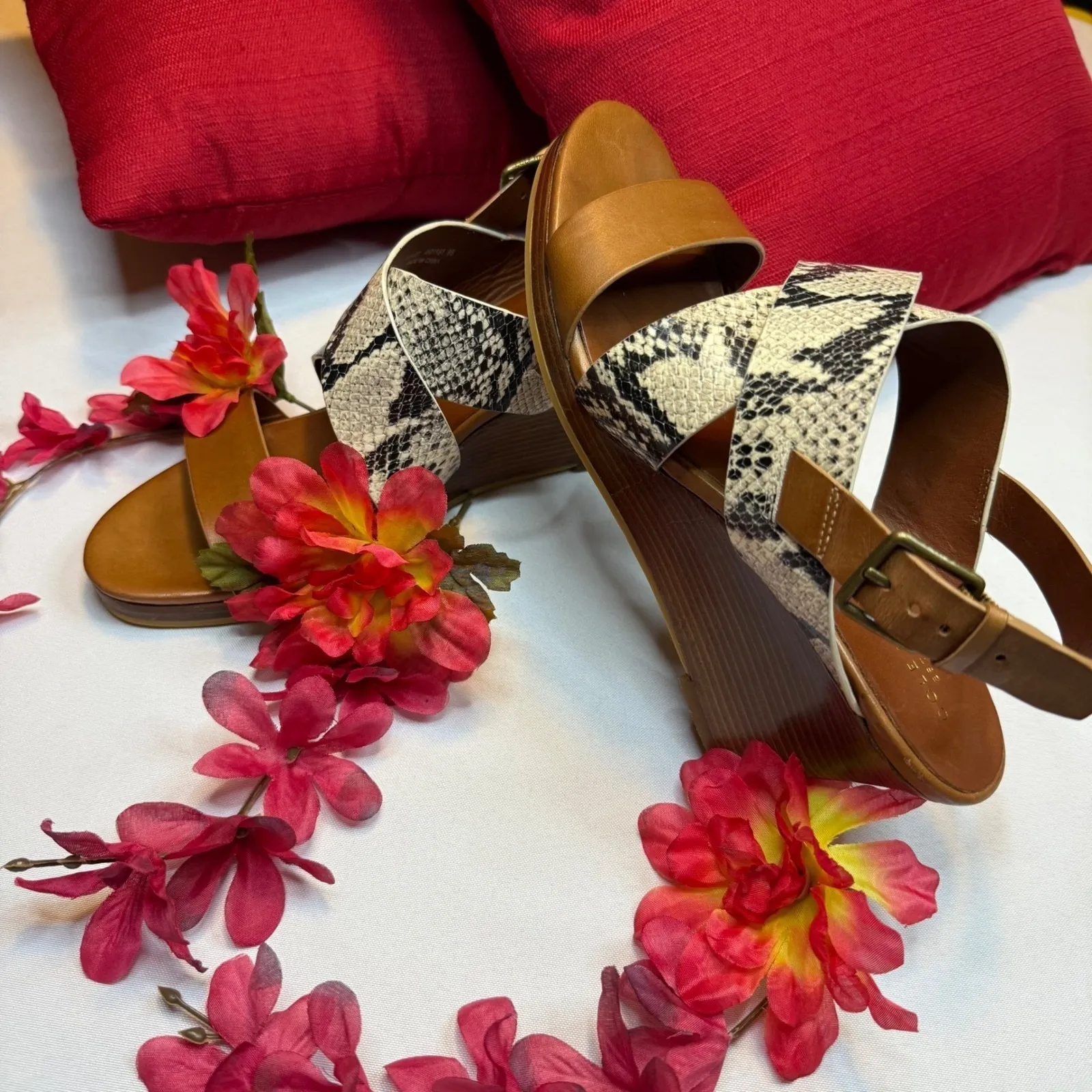 Cole Haan Penelope Sandals New Snake Print Leather Wedge‎ Tan Brown Shoes Size 9 - Image 2