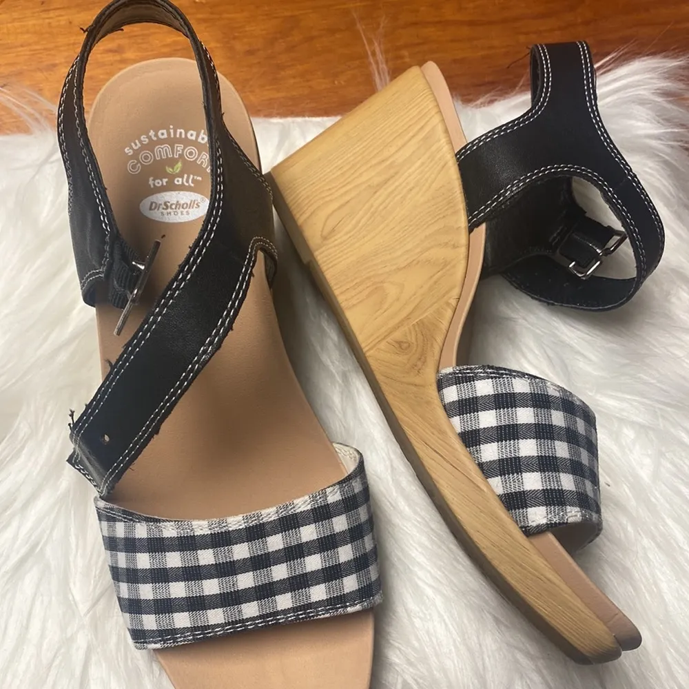 Dr. Scholl's Black and White Checkered Sandals Size 8 - Image 2