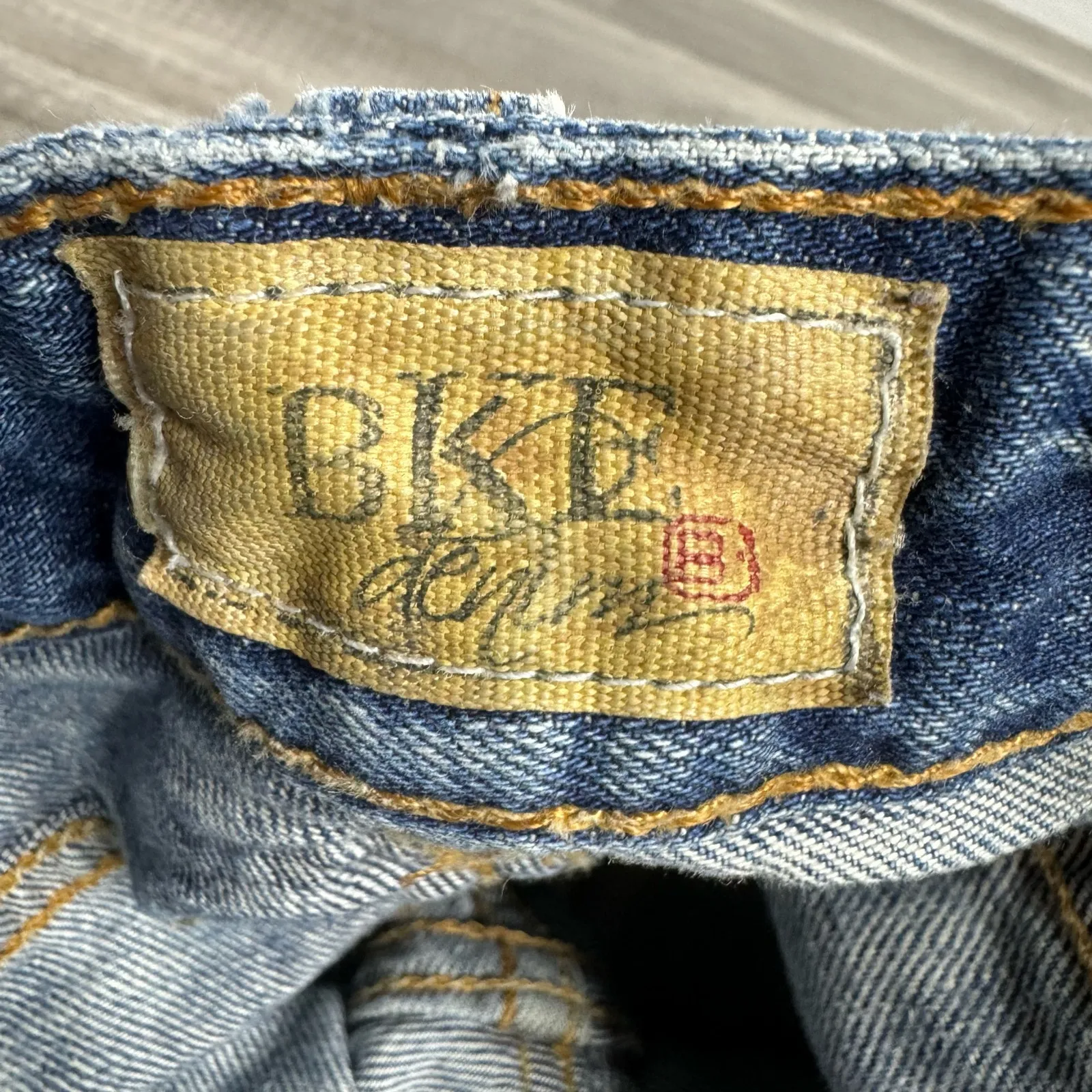 BKE Star Stare Flare Jeans Low Rise Size 29 - Image 9