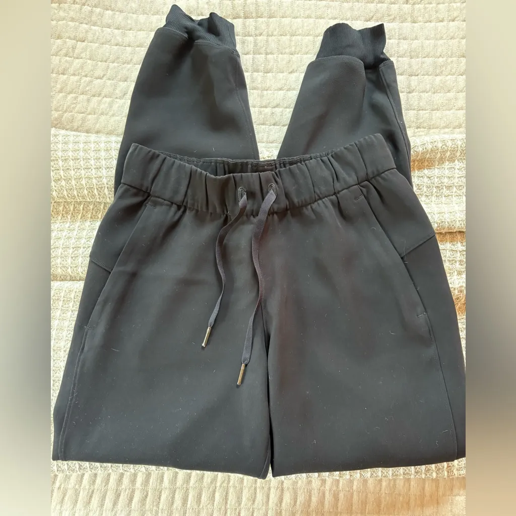 lululemon athletica On The Fly Black Joggers - Image 4