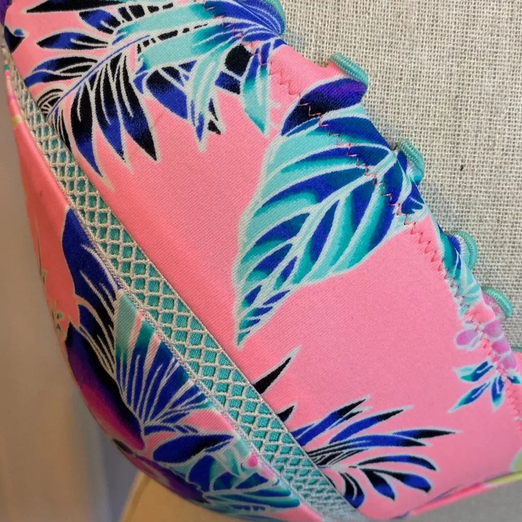 146 SHADE & SHORE Floral Vacation Beach Pink Bikini Top 34DD - Image 3