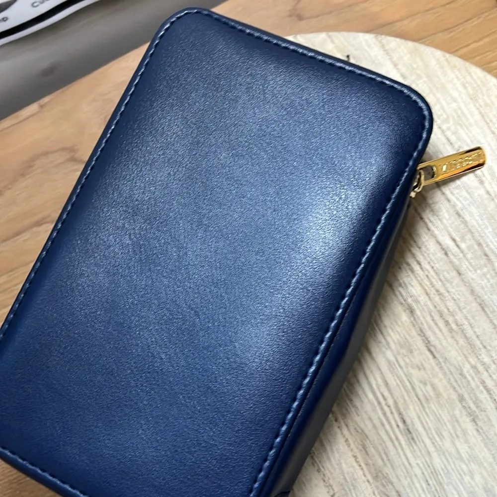 Missoni Exclusive Delta One Travel Case Navy Blue Wave Design Zippered Mini - Image 8