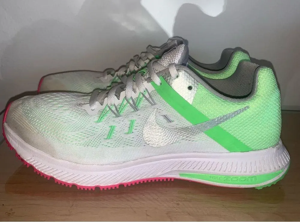 Nike Women's Zoom Winflo 2 Running Shoe Size 9 White/Metallic Silver/Pink/Green - Image 2