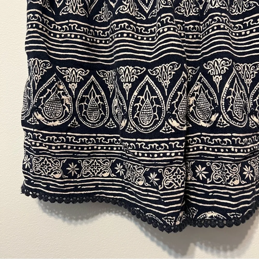 Hollister Black and White Patterned Shorts Size S - Image 5