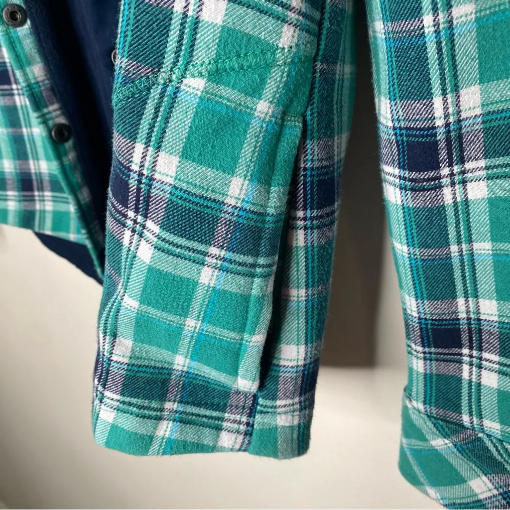 Orvis Women’s 100% Cotton, Fleece Lined Plaid Shacket Jacket Green and Navy Blue - Image 8