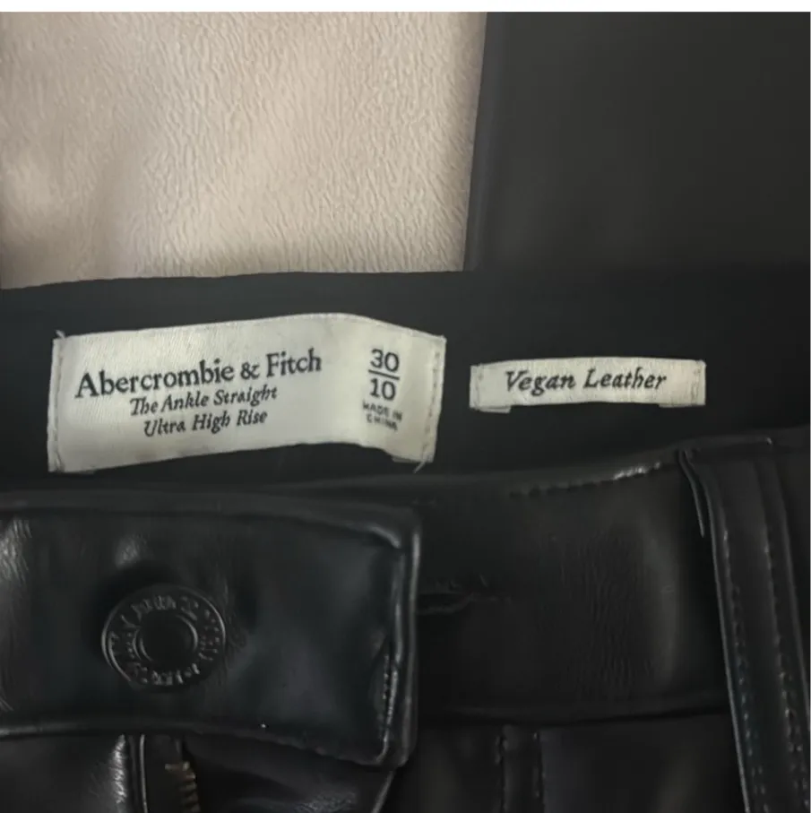 Abercrombie Black Leather Vegan Pants - Image 6