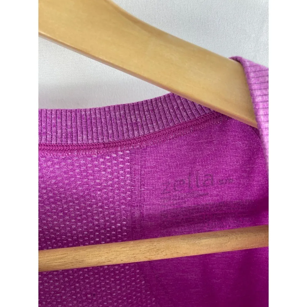 Zella Purple Athletic Fitted Tshirt Size Small - Image 3