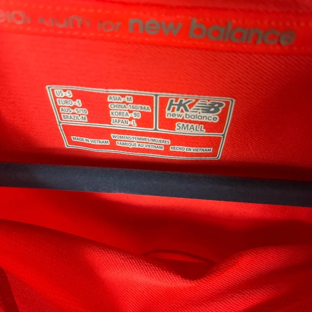 running top - Image 2